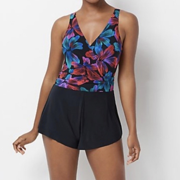 Dreamshaper by Miraclesuit Rebecca Romper One Piece Swimsuit w/ Shorts - Size 8 - Picture 1 of 13